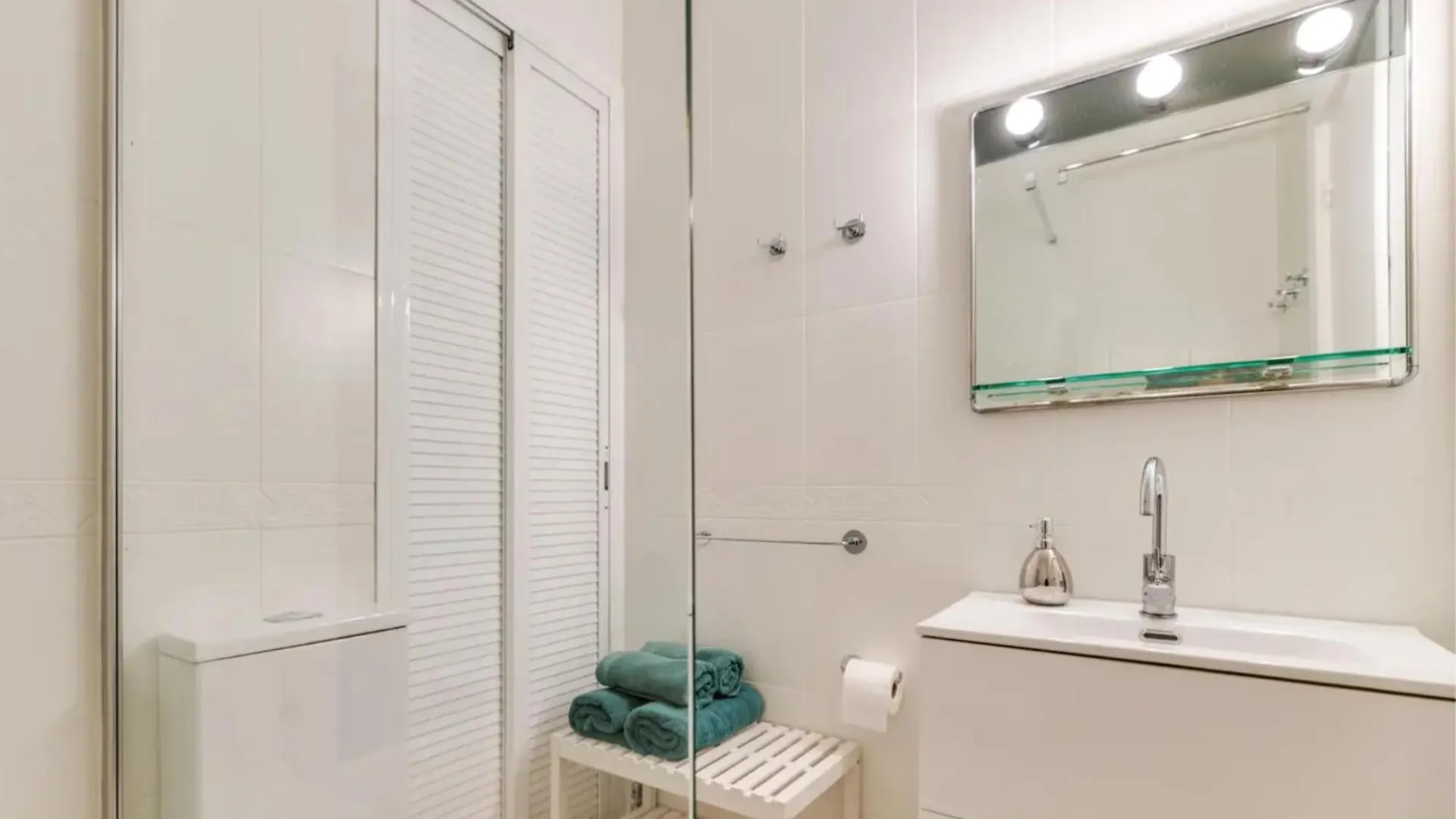 Spacious 3Br Walk To Beach & Old Town Marbella 0*,  Španělsko