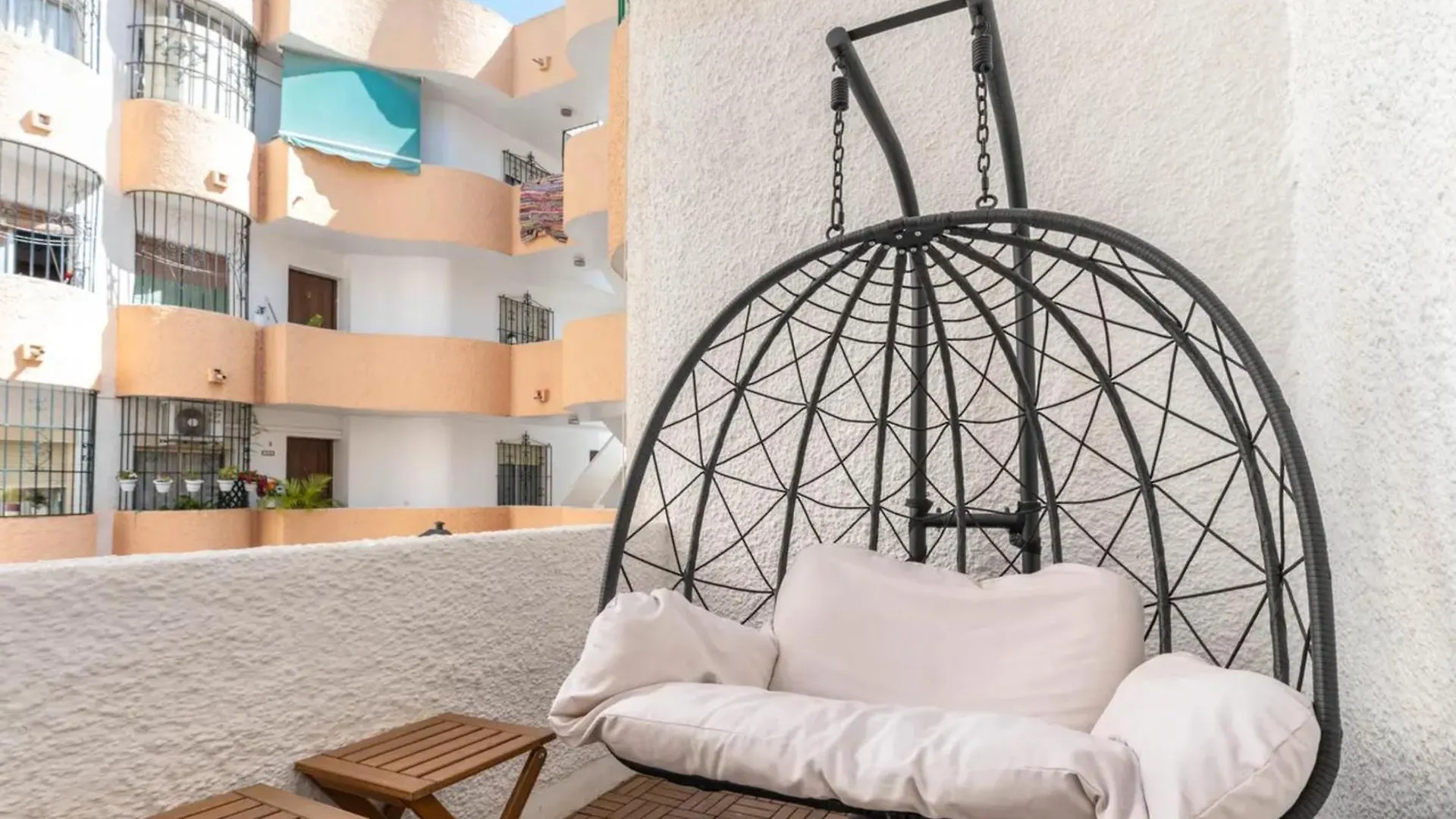 Apartmán Spacious 3Br Walk To Beach & Old Town Marbella