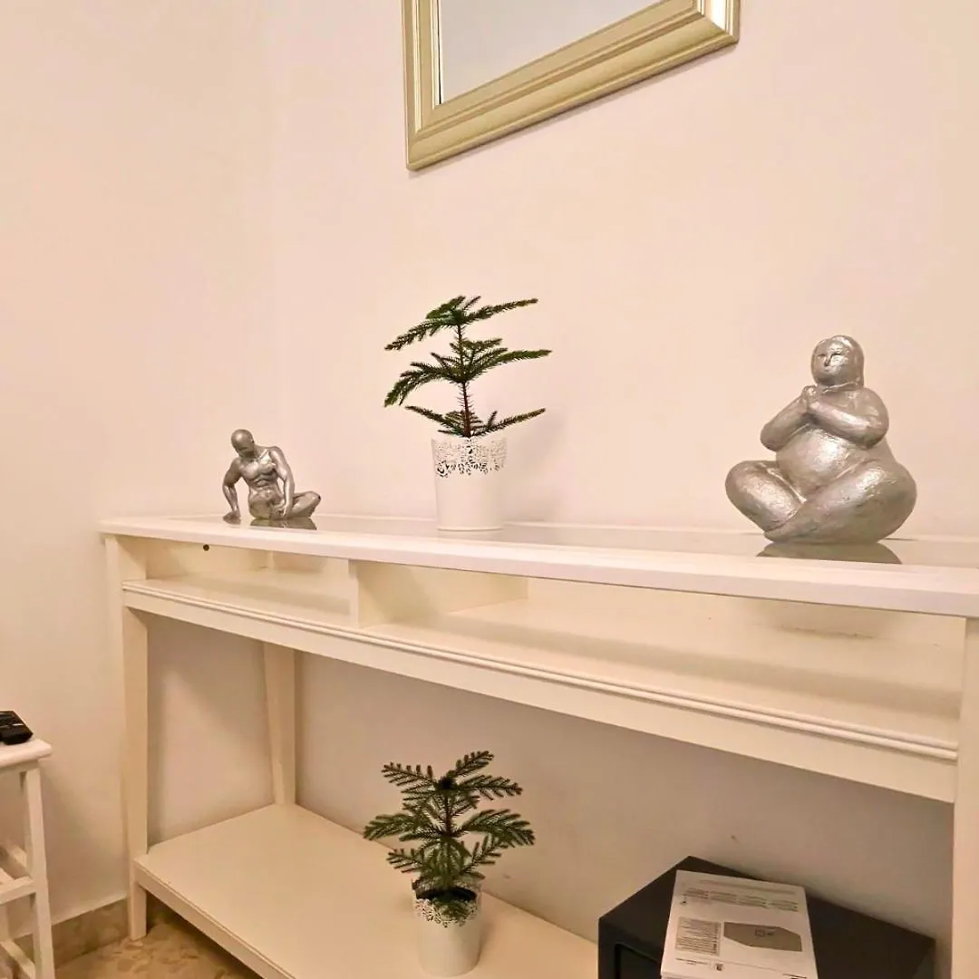 Apartment Spacious 3Br Walk To Beach & Old Town Marbella